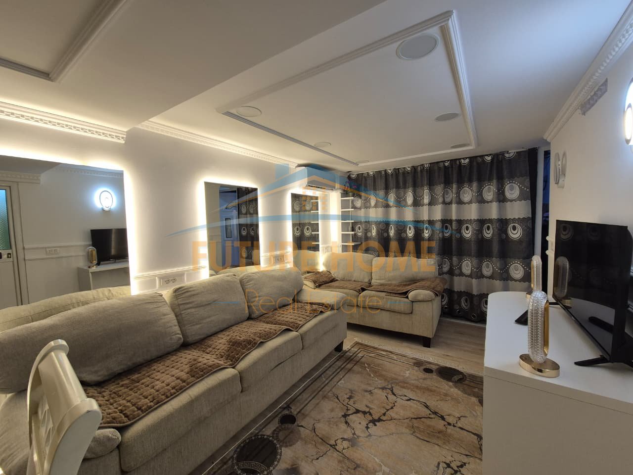 Affitto, Appartamento 1+1, Bllok, Tirana