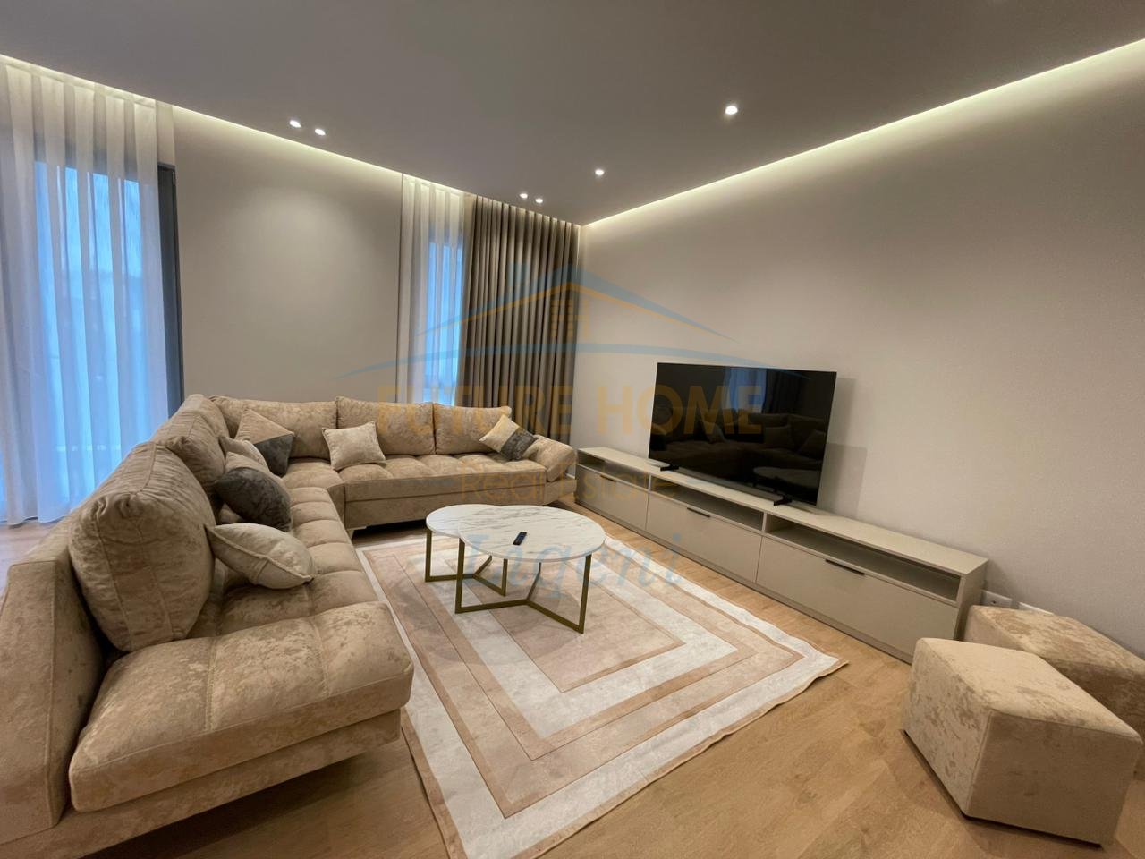 For rent, Apartment 3+1+Parking Space, Green Valley, Tirana.