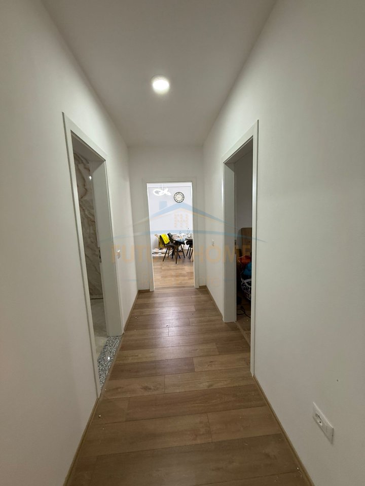 Affitto, Appartamento 2+1, Villa L, Tirana.