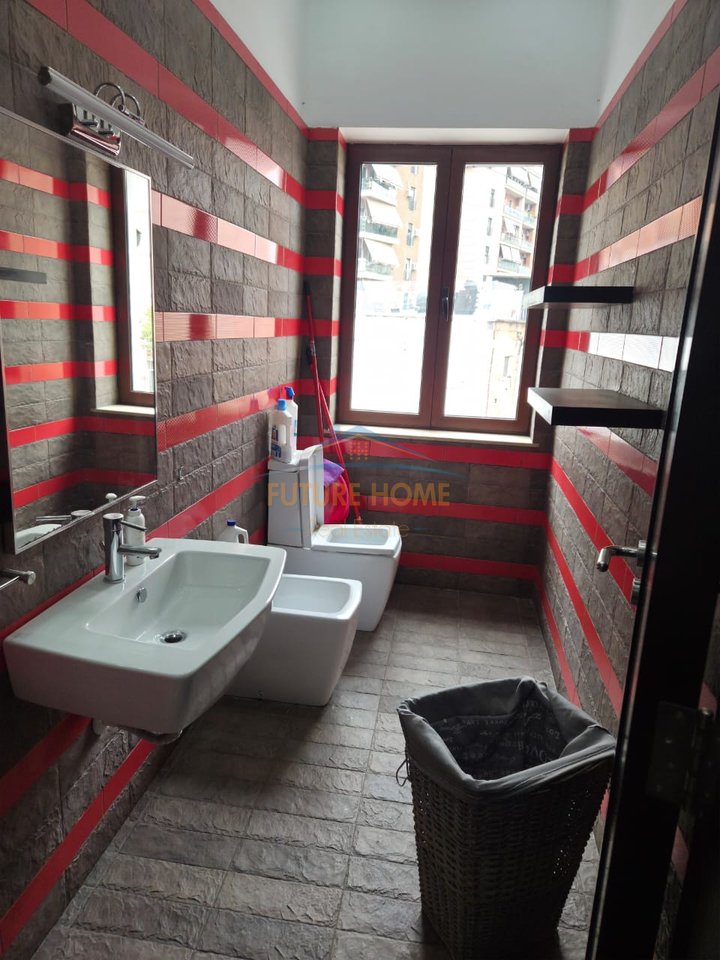 Rent, Apartment 2+1+2, Center, Dibres Street, Tirana.