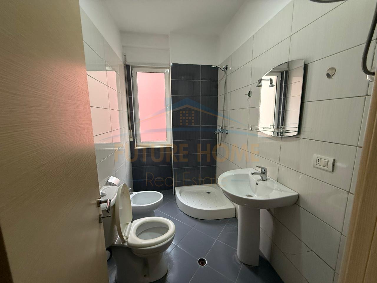 Rent, Apartment 2+1+2, Former District, Durres.