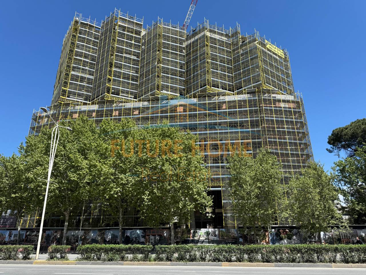 For sale, Business Premises, Colonnade Building, Dritan Hoxha Street