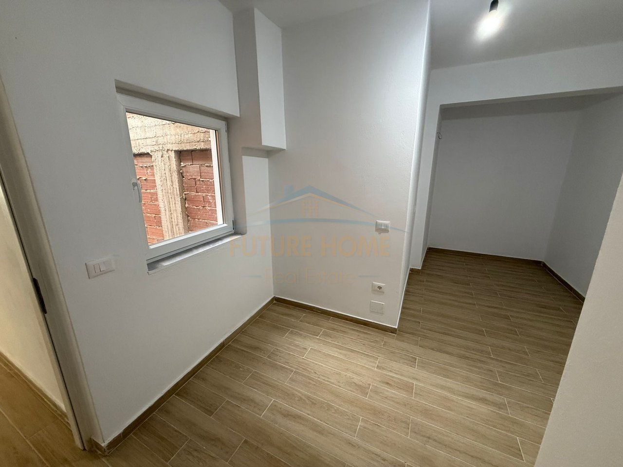 In vendita, appartamento 2+1, via Kajo Karafili, Pogradec