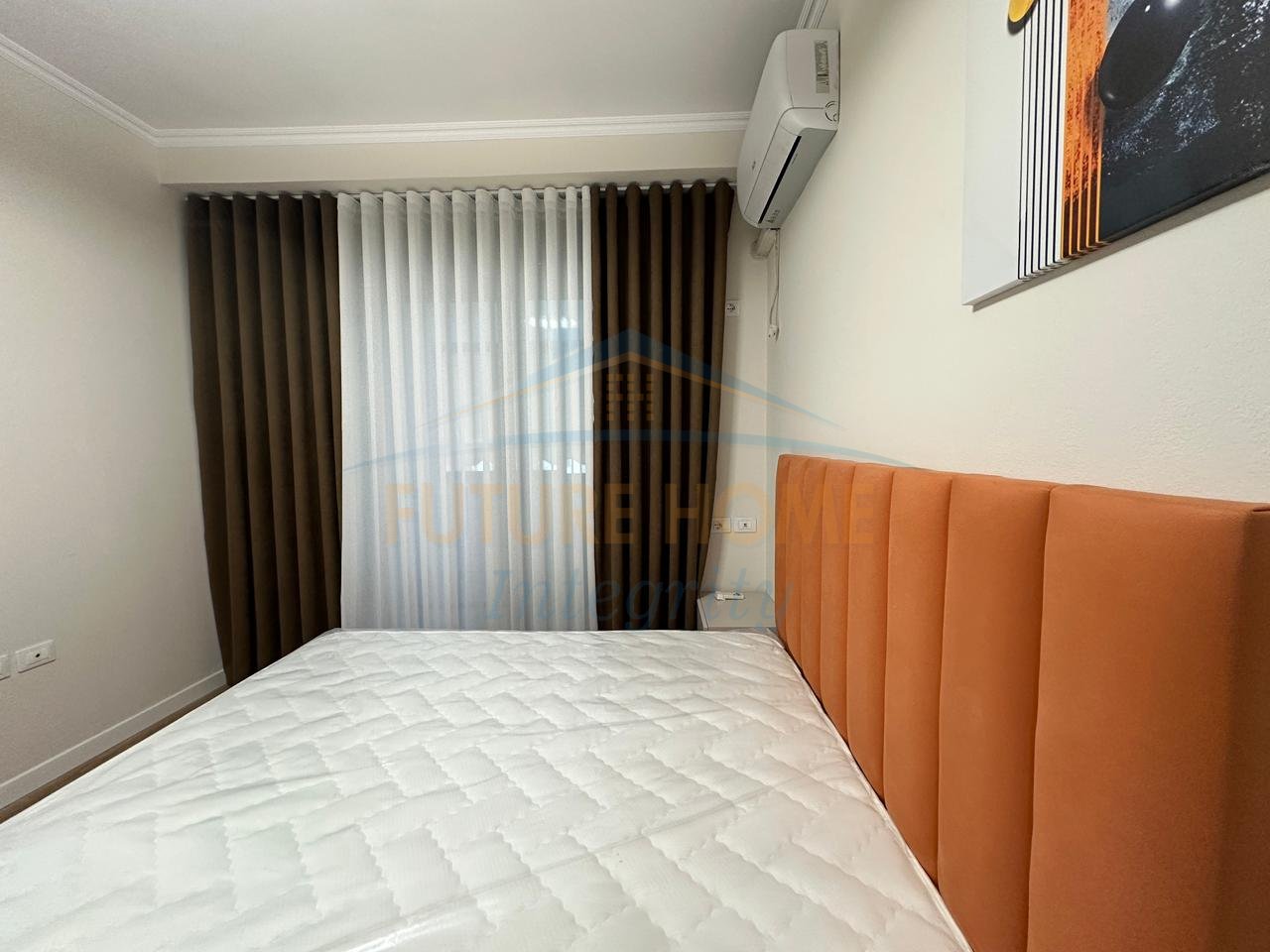 In vendita, appartamento 1+1, Nuovo Anello, Tirana.