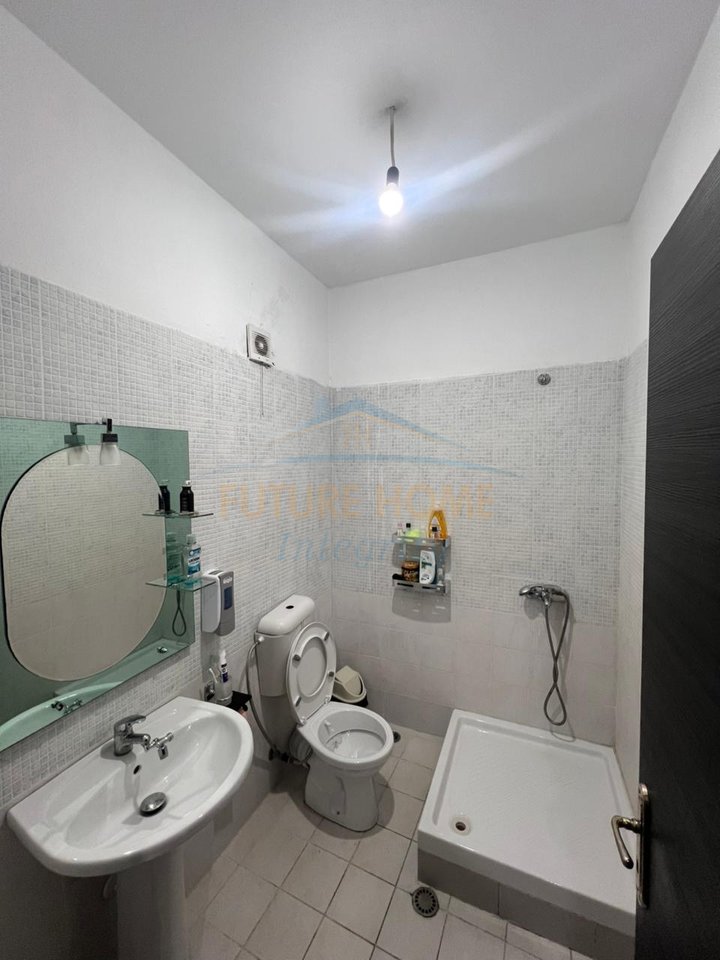 For sale, Apartment 2+1+2, Unaza e Re, Tirana.