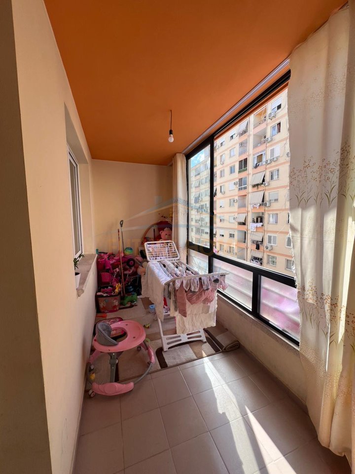For sale, Apartment 2+1+2, Unaza e Re, Tirana.