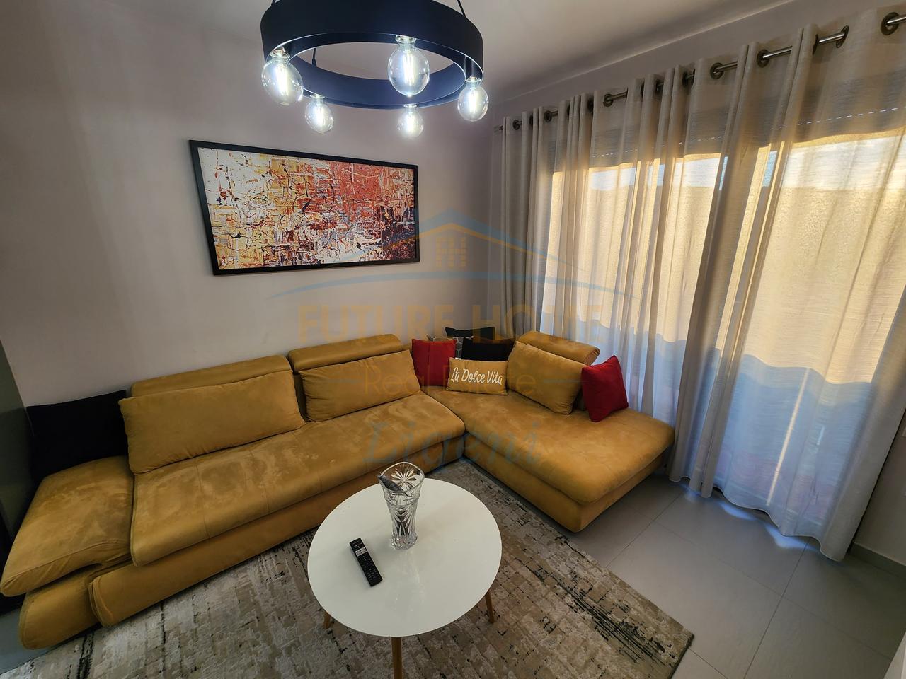 Qera, Apartament 1+1, Stadiumi Dinamo, Tirane.
