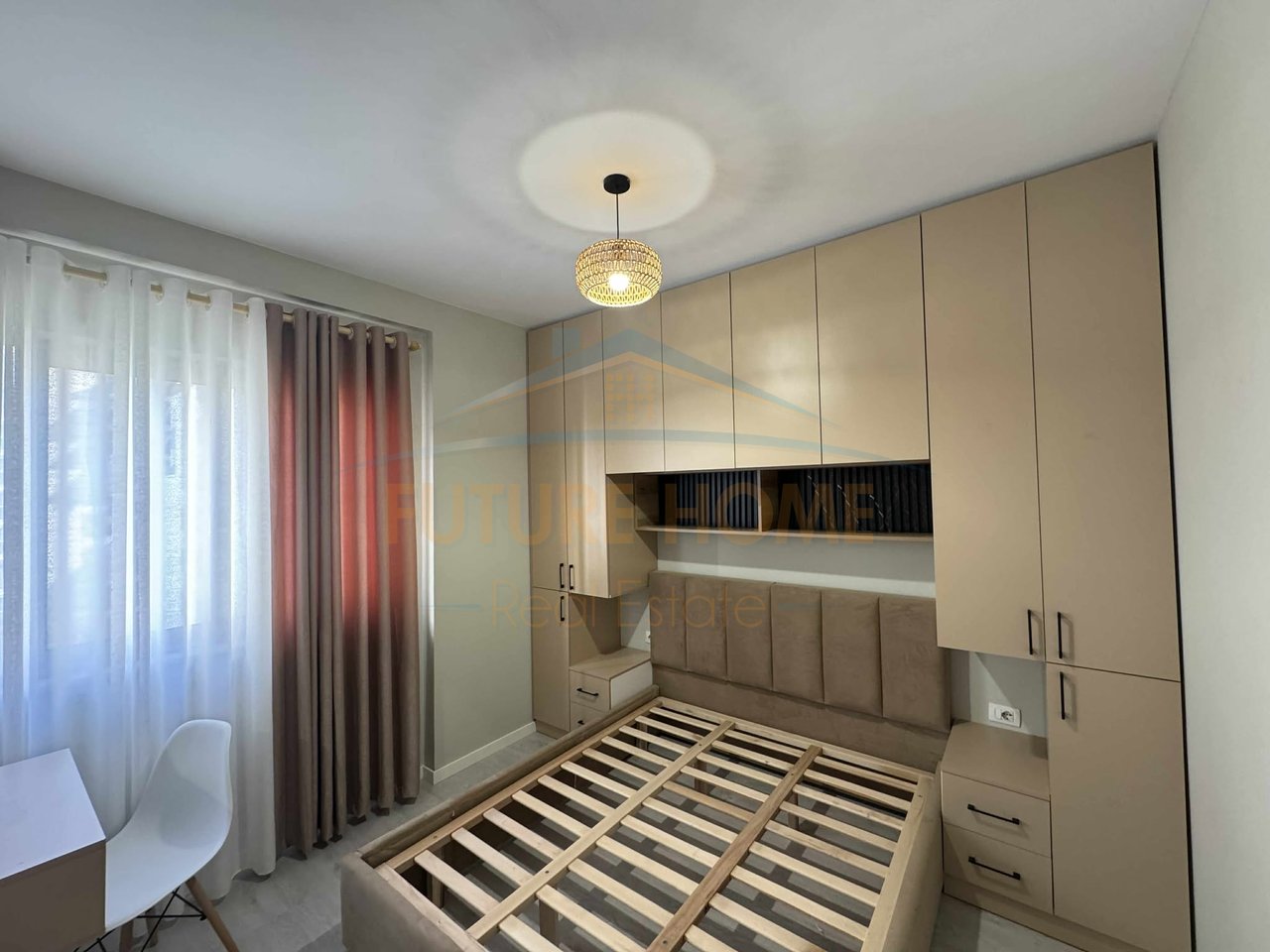 Shitet , Apartament 1+1 , Unaza e Re