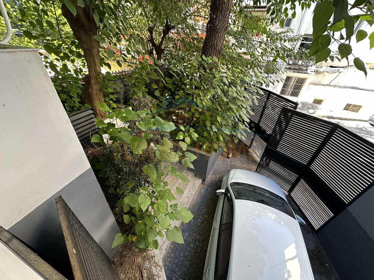 Apartment 1+1 for Sale, Zogu i Zi, Tirana