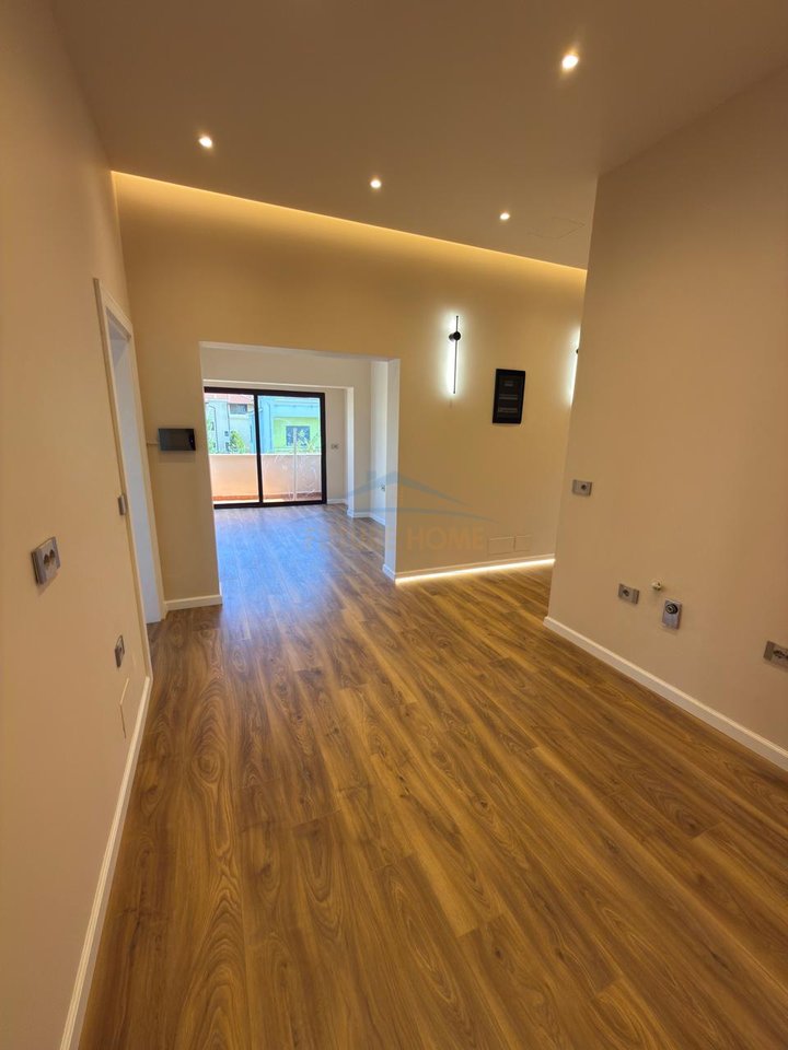 Rent, 3rd Floor of a 3-story Villa at the German Villas