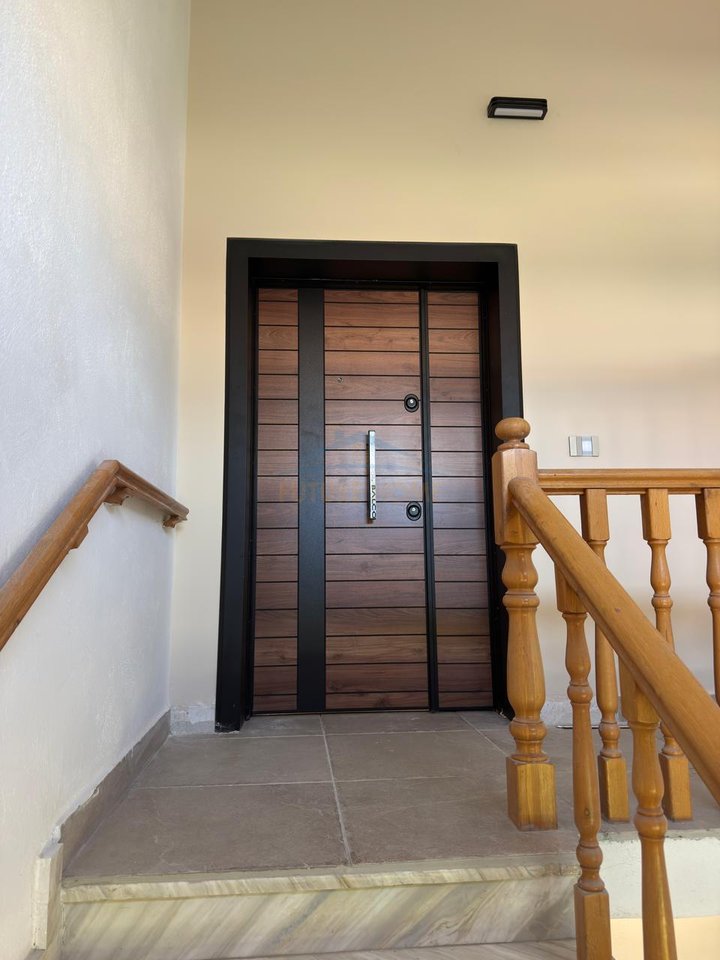 Rent, 3rd Floor of a 3-story Villa at the German Villas