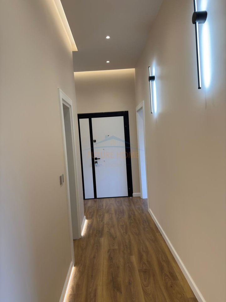 Rent, 3rd Floor of a 3-story Villa at the German Villas