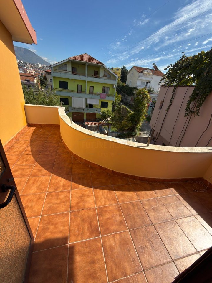 Rent, 3rd Floor of a 3-story Villa at the German Villas