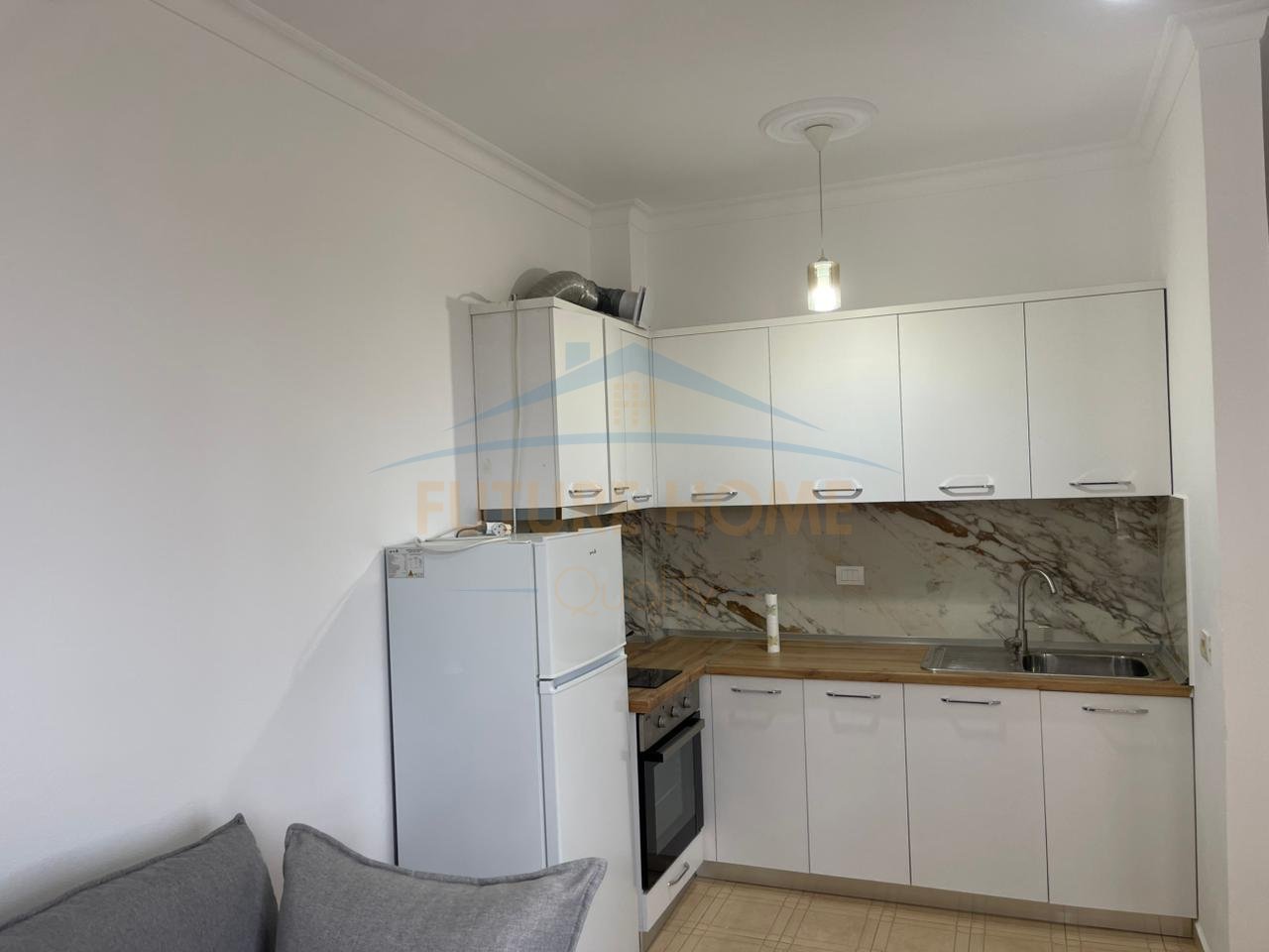 Shitet, Apartament 1+1, Mali Robit, Golem.