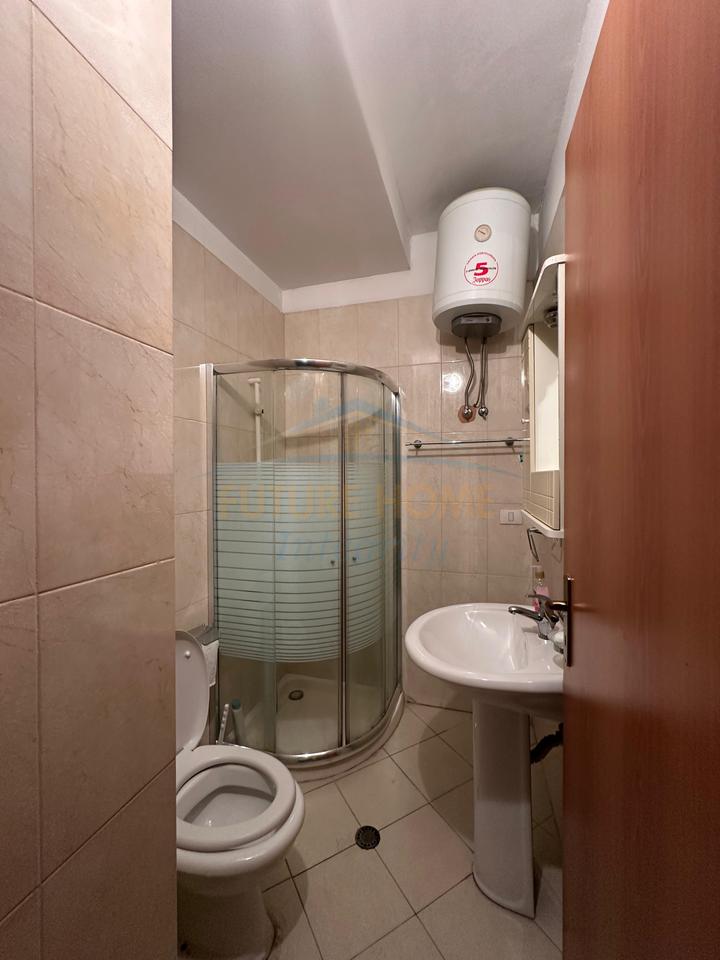 Qera, Apartament 3+1+2 (për banim dhe zyra), Rruga e Dibrës, Tiranë.