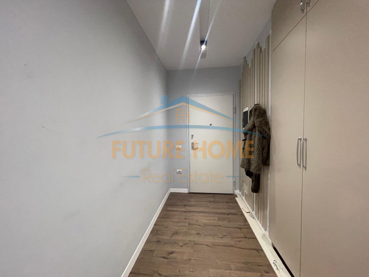 For sale, 2+1+2 Apartment, Kinostudio, Tirana.