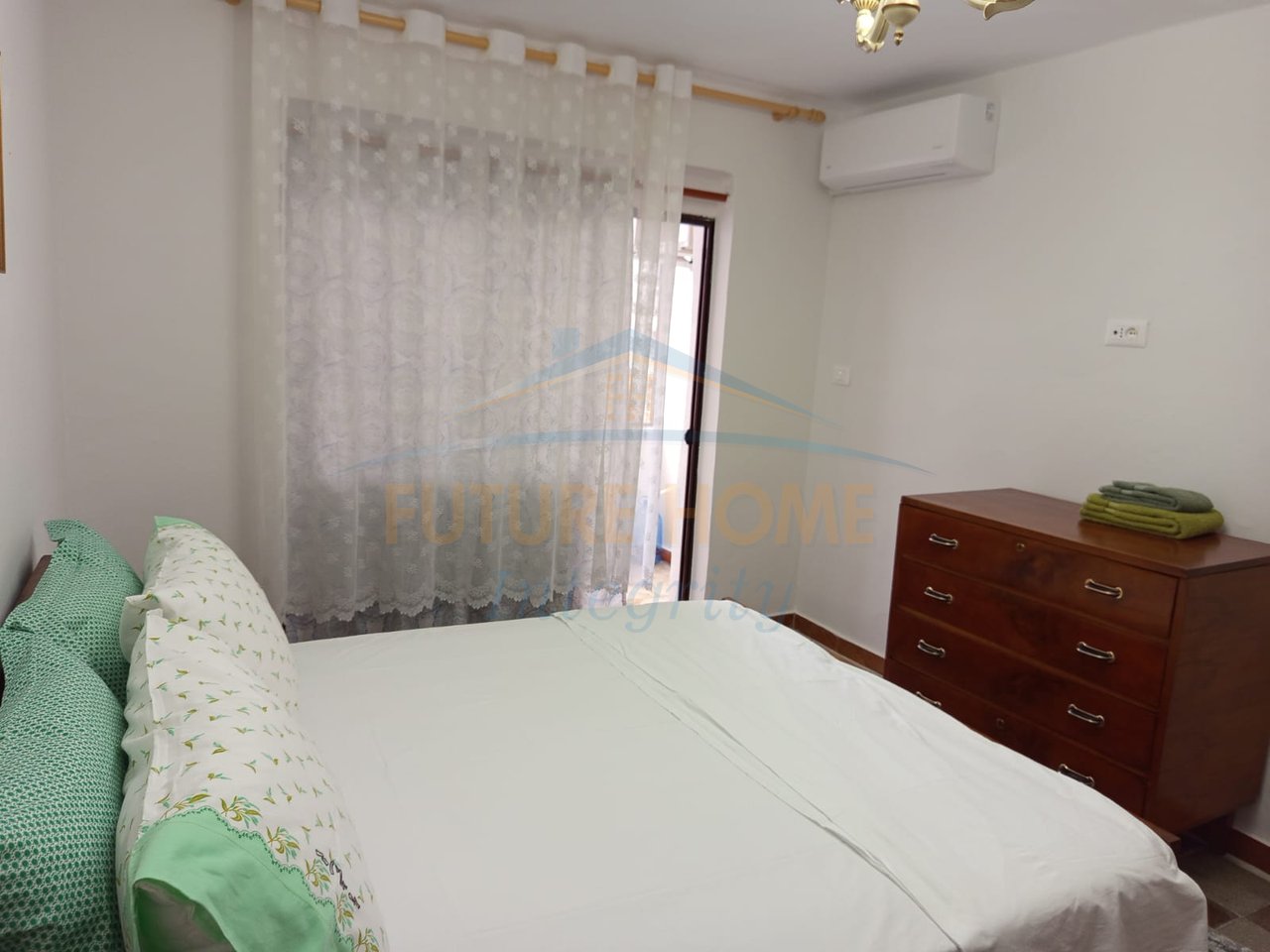 Rent, Apartment 2+1, Qemal Stafa Street, Tirana.