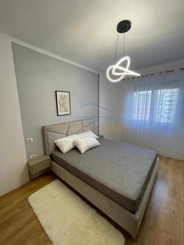 Shitet , Apartament 1+1 , Unaza e Re , Tirane