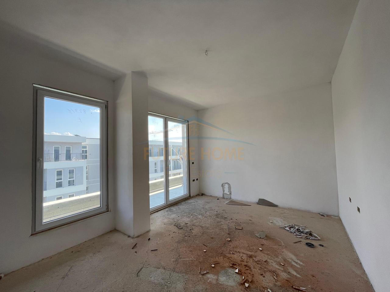 In vendita, Appartamento 2+1+2, Univers City, Tirana