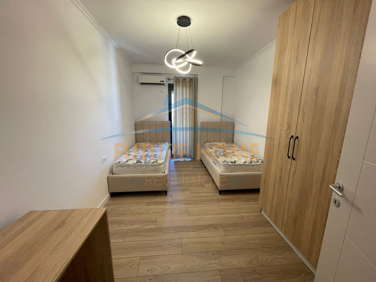 Qera, Apartament 2+1+2, Kodra e Diellit, Tiranë