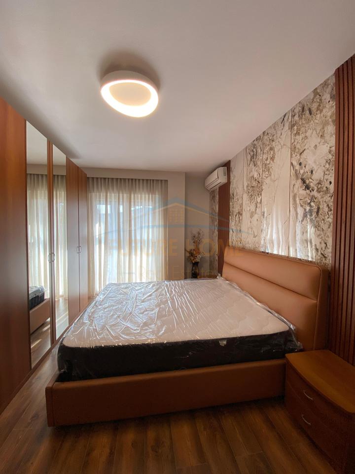 Rent, Apartment 2+1+2, Mine Peza Street, Tirana