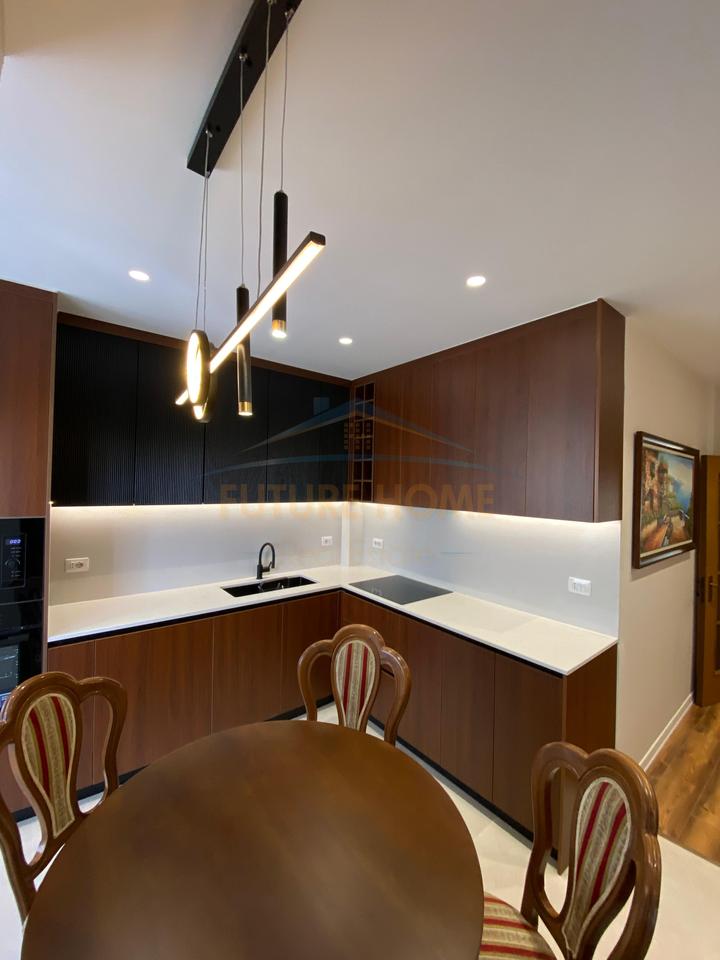 Rent, Apartment 2+1+2, Mine Peza Street, Tirana