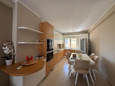 For sale, 2+1 Apartment, Near the Museum, Durres