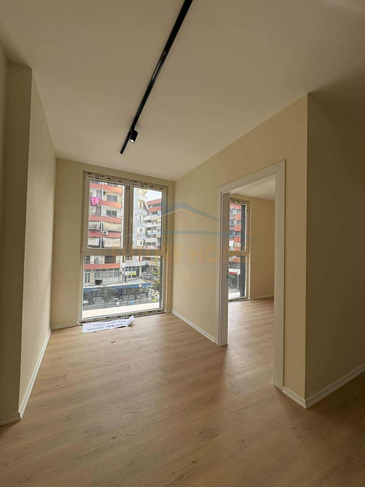 Qera , Apartament 2+1 Bulevardi Migjeni , Tirane