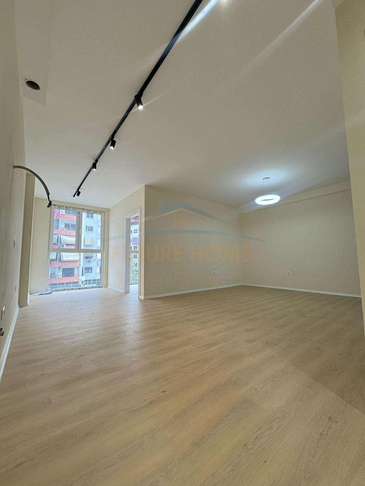 Qera , Apartament 2+1 Bulevardi Migjeni , Tirane