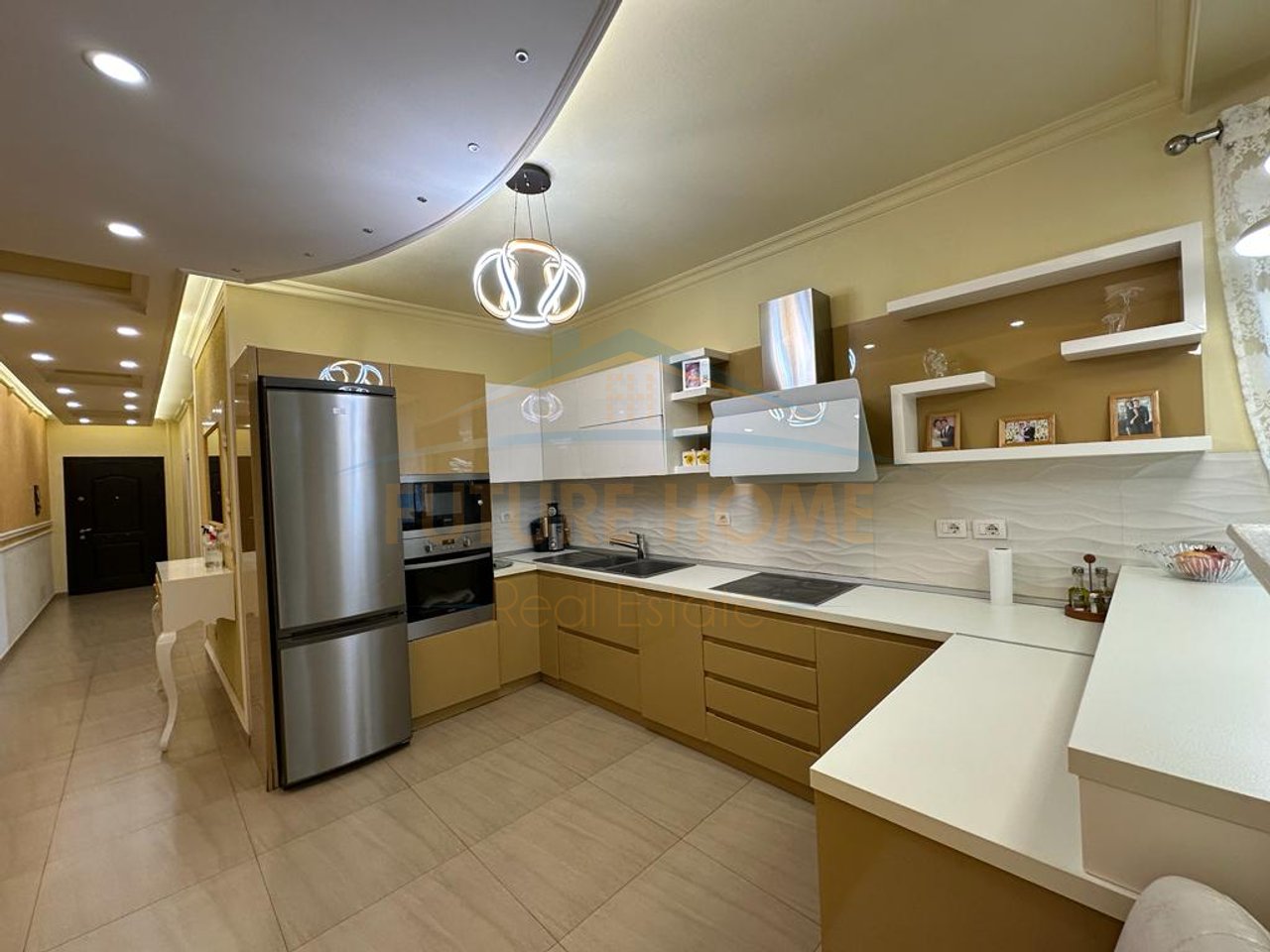 For sale, Penthouse, Dajti Street, Fresku