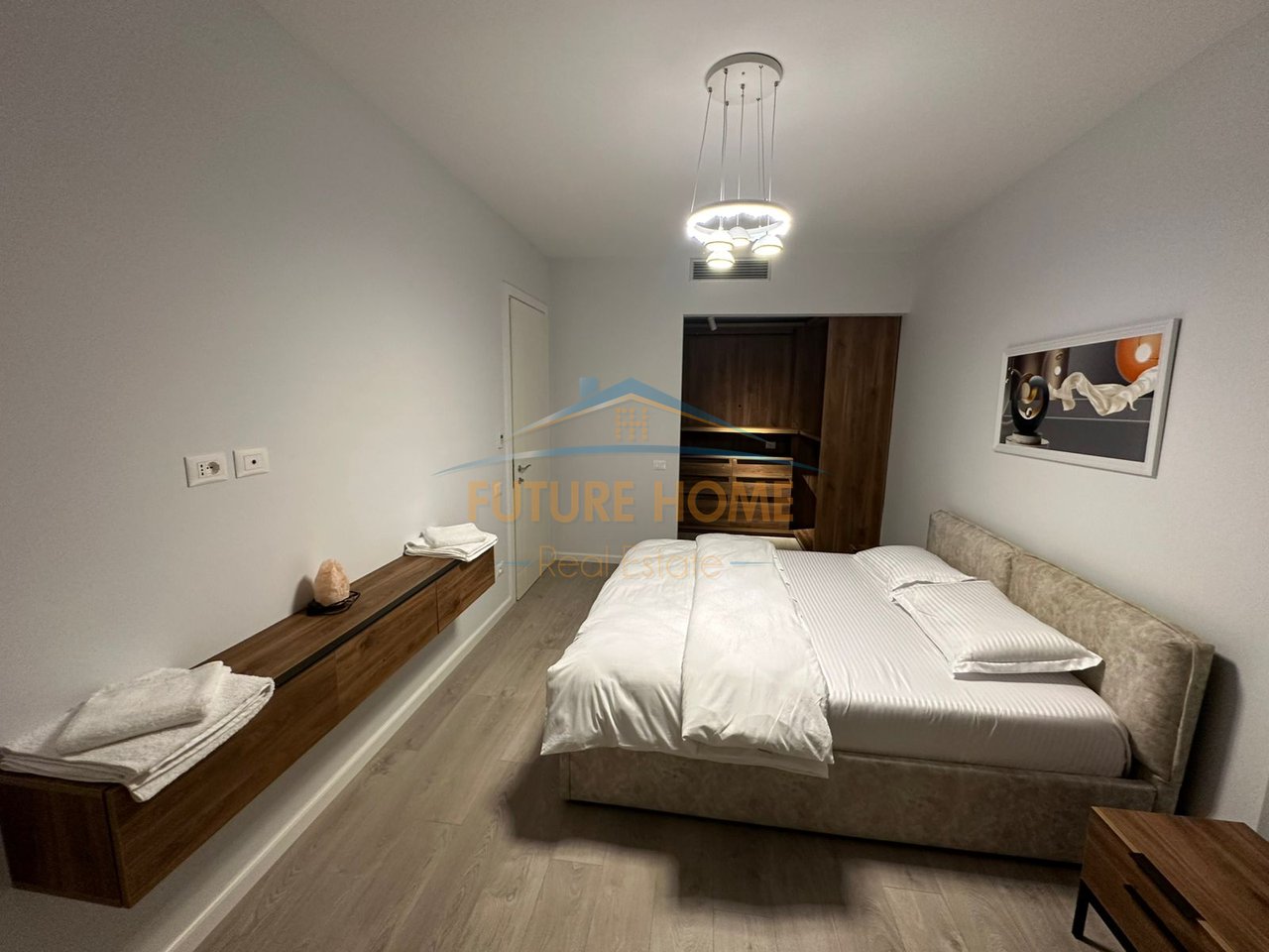 Qera, Apartament 2+1+ Parking,Kompleksi Delijorgji !