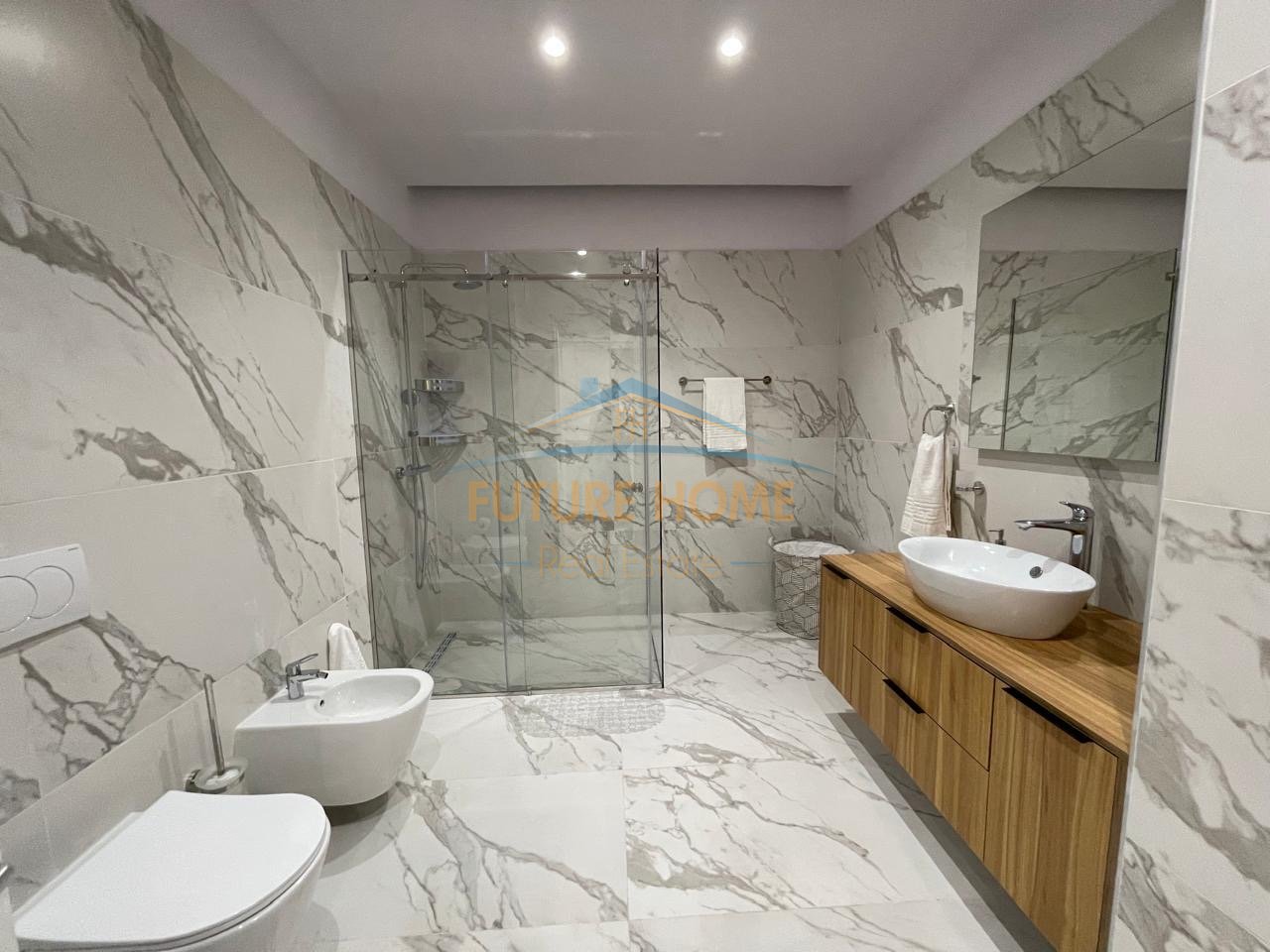 For rent, 2+1 Apartment, Dry Lake, Tirana.