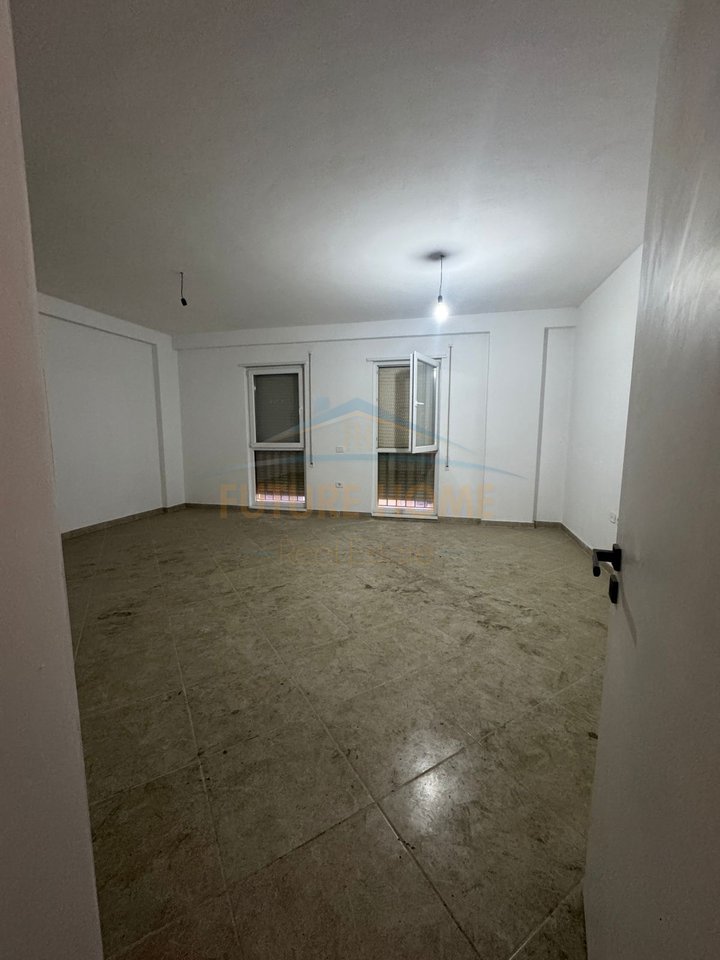VENDESI APPARTAMENTO 2+1, RESIDENZA EURO 3D, SELITE.