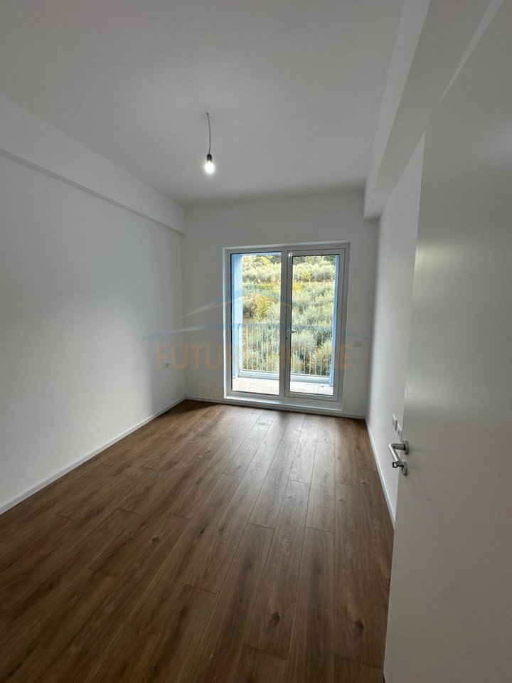 Shitet, Apartament 1+1, OXA, Fresku, Tirane