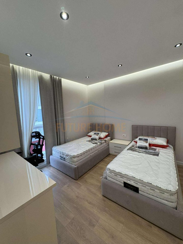 Rent, Apartment 3+1+2+Parking Space, Univers City, Tirana