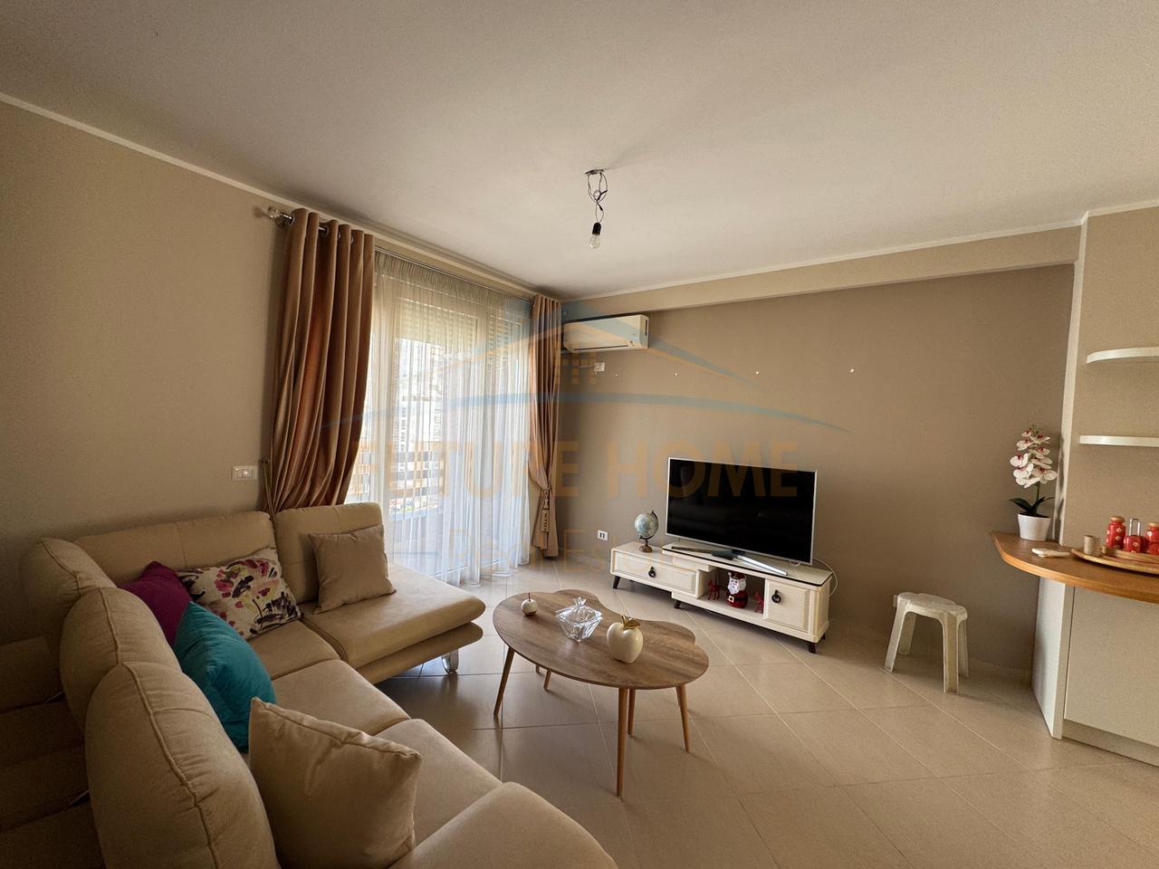 For sale, 2+1 Apartment, Near the Museum, Durres