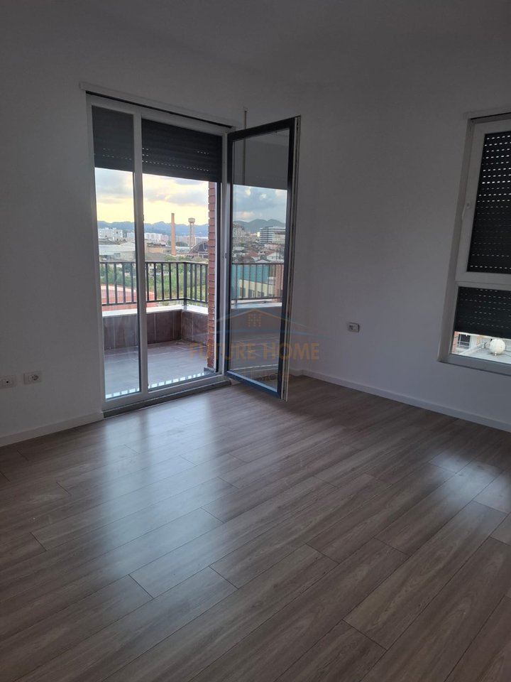 Shitet, Apartament 2+1,Paskuqan.