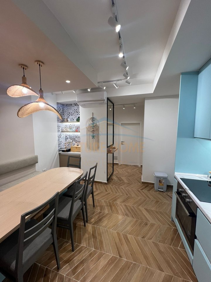 For sale, Apartment 1+1+Veranda, Golem, Durres