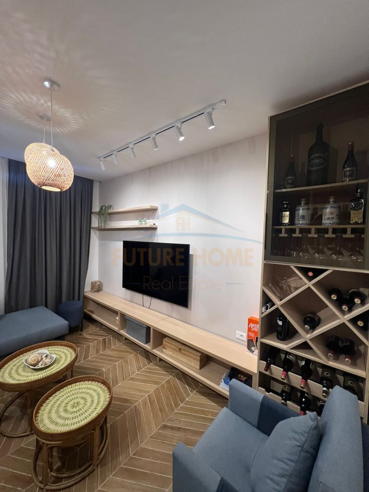 For sale, Apartment 1+1+Veranda, Golem, Durres