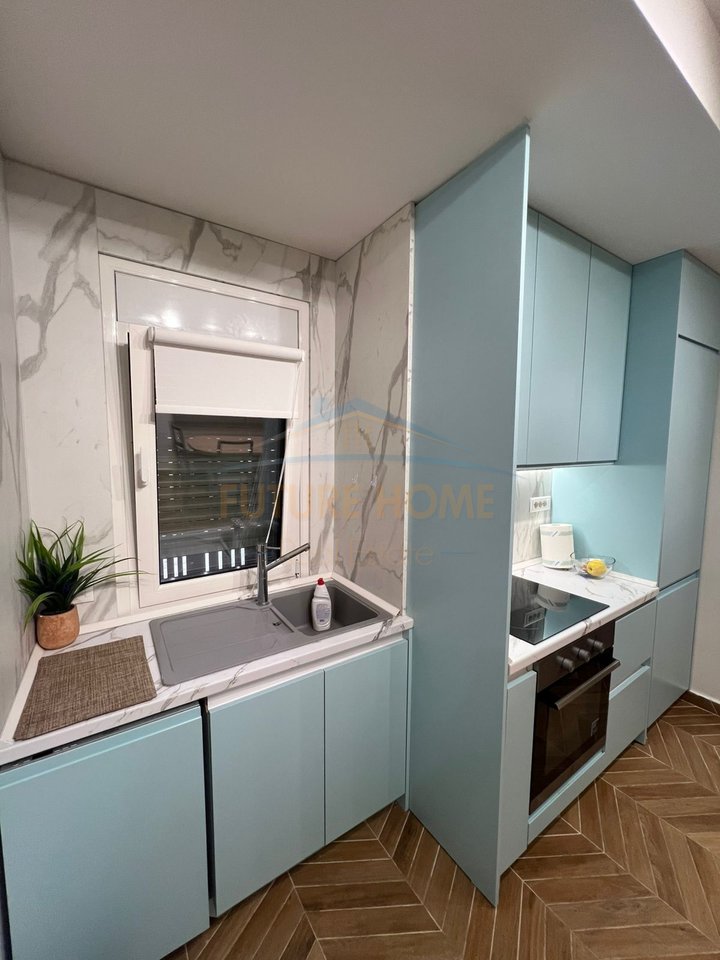 For sale, Apartment 1+1+Veranda, Golem, Durres