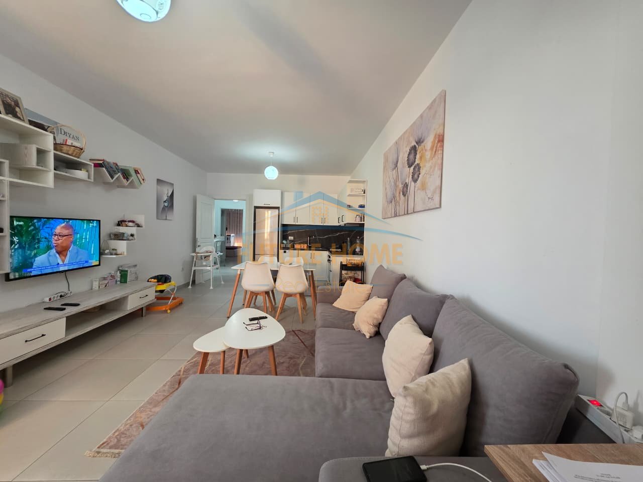 Qera,Apartament  2+1+post parkimi tek Kompleksi ASL!
