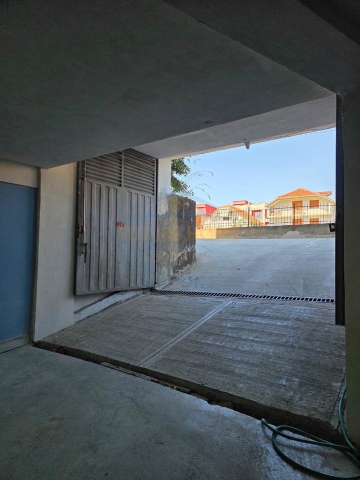 For sale, Store, Cafe Flora, Tirana