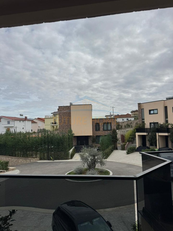 In vendita, Villa, Residenza Primavera, Mjull Bathore