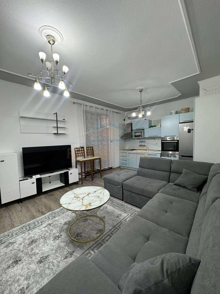 Qera , Apartament 2+1  Ruga Asim Vokshi , Tiranë