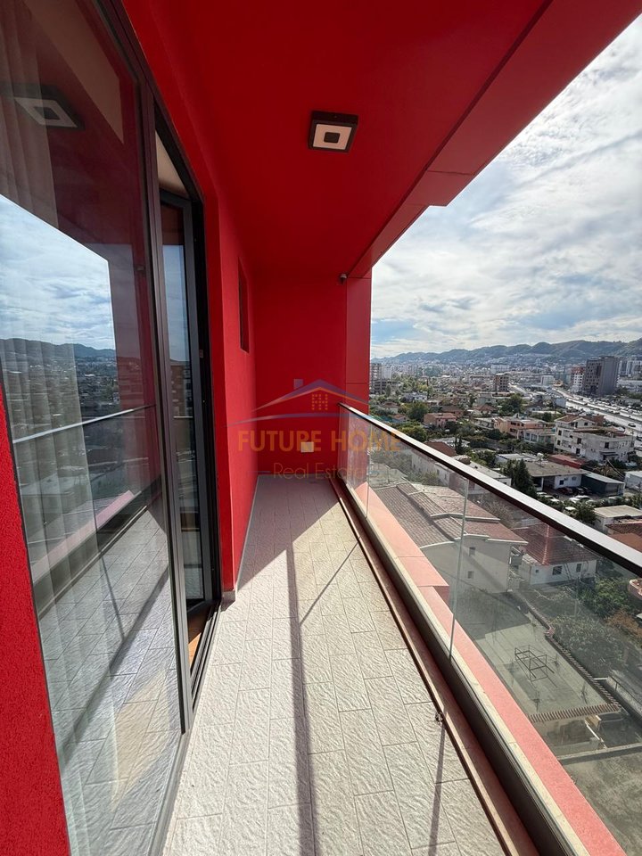 Shitet, Apartament 2+1+2,Unaza e Re, Tirane.