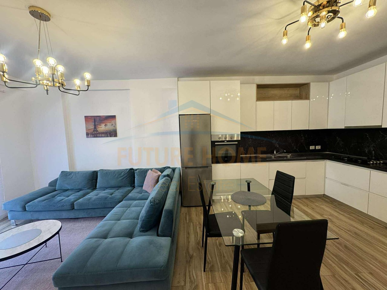 Qira , Apartament 2+1 Tirana Golden Park, Tirane