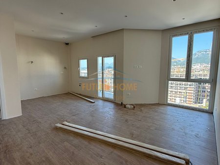 Shitet, Apartament 1+1, Ali Dem, Tiranë.