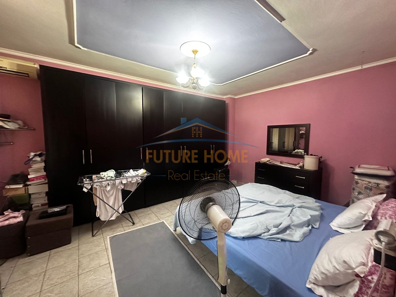 For sale, Business Unit, Former Park, Tirana