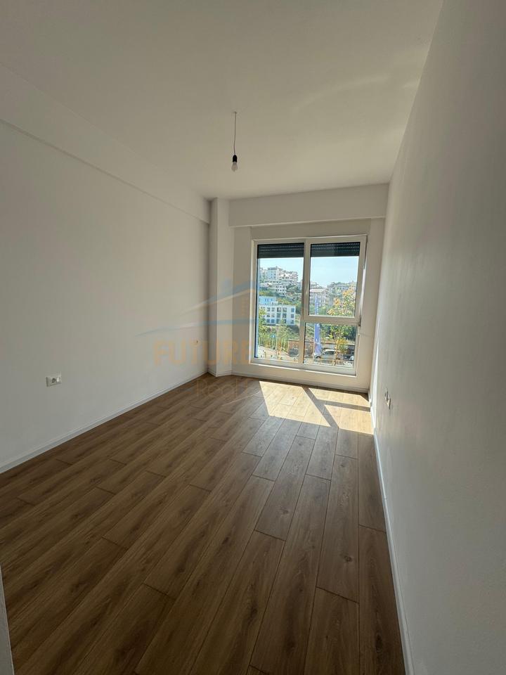 For rent, 2+1 Apartment, Fresku, Tirana.