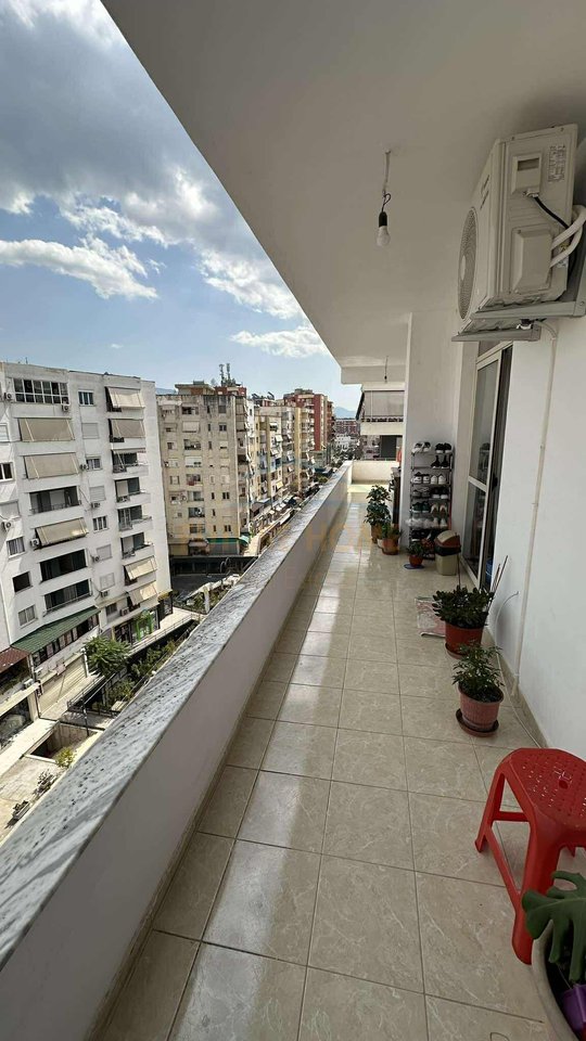 Shitet, Apartament 2+1, Astir, Unaza e Re